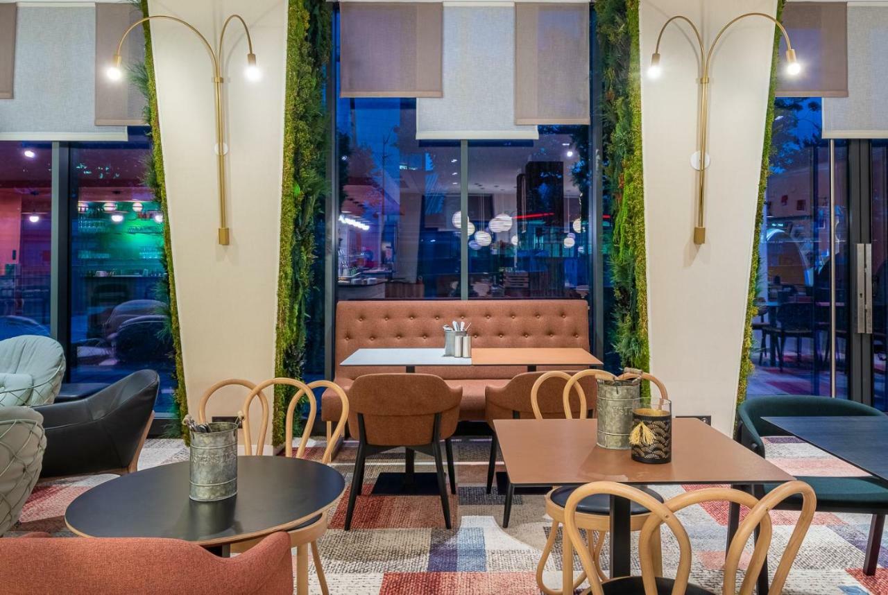 Ibis Styles Meteor Avenue D'italie 3* Parigi